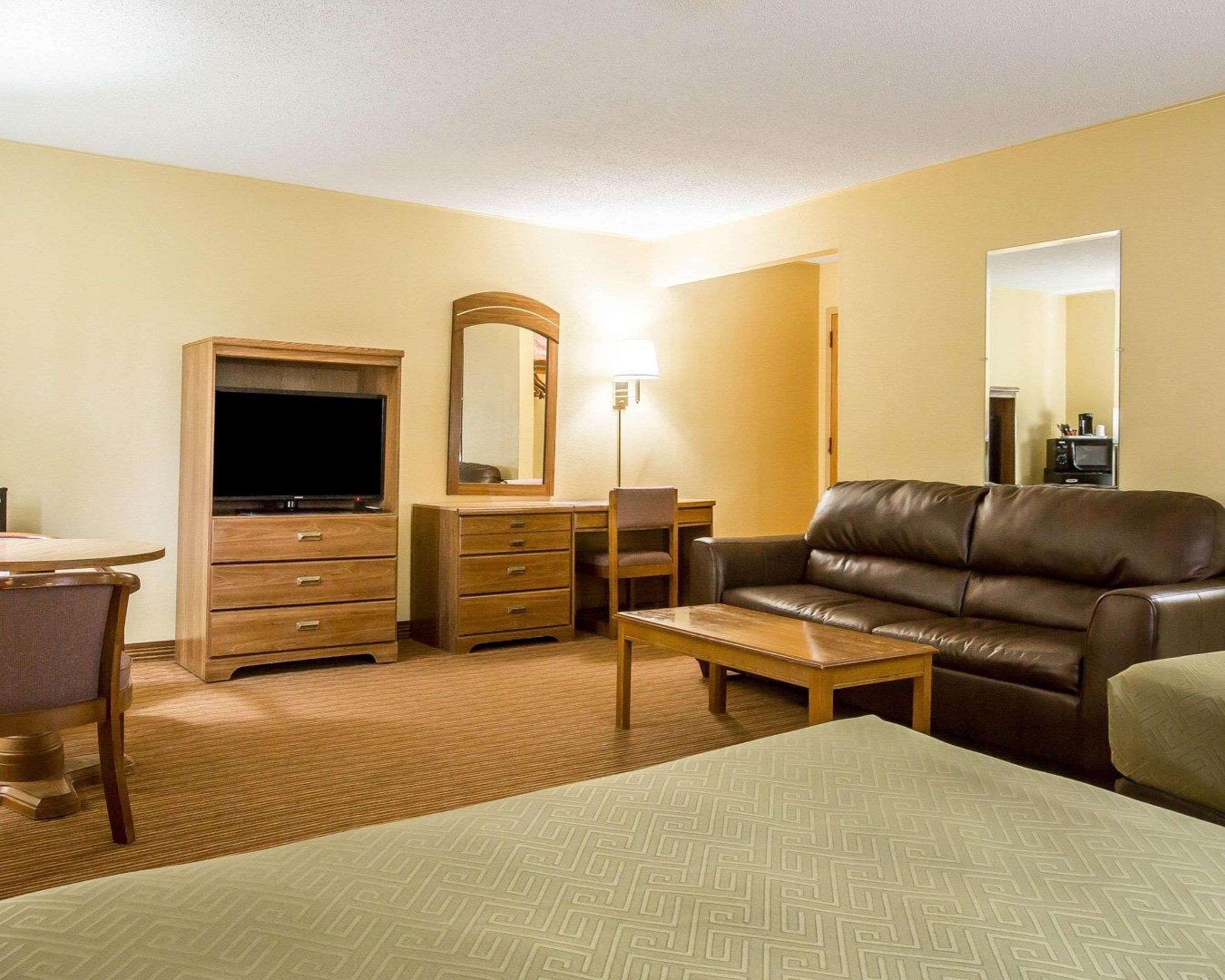 Surestay By Best Western Massena Dış mekan fotoğraf
