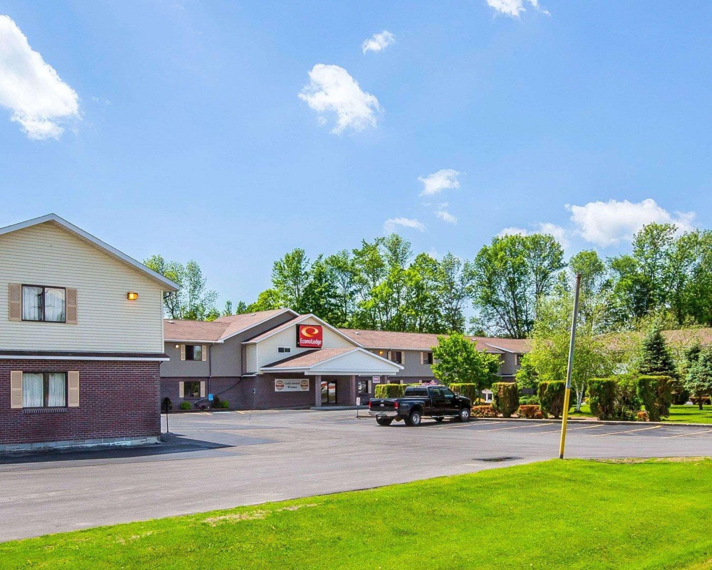 Surestay By Best Western Massena Dış mekan fotoğraf